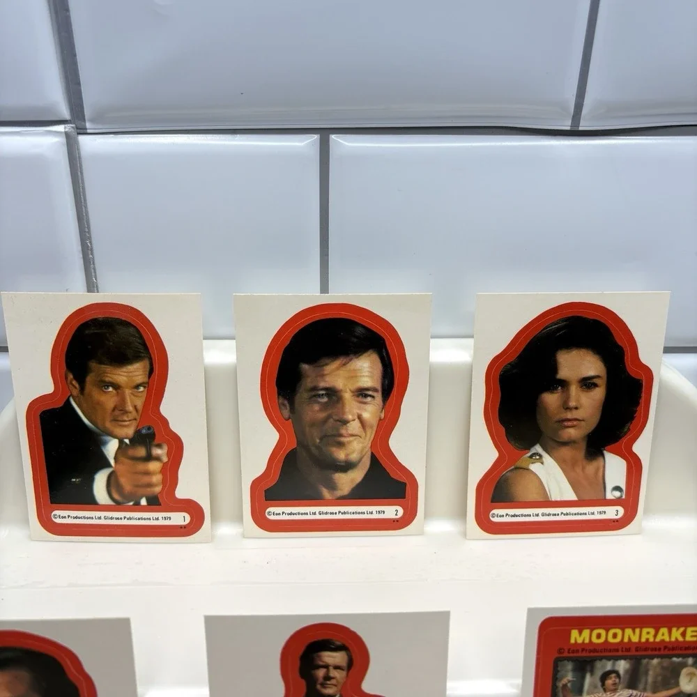 1979 Topps Moonraker Sticker Card Set‎ 22 In All James Bond